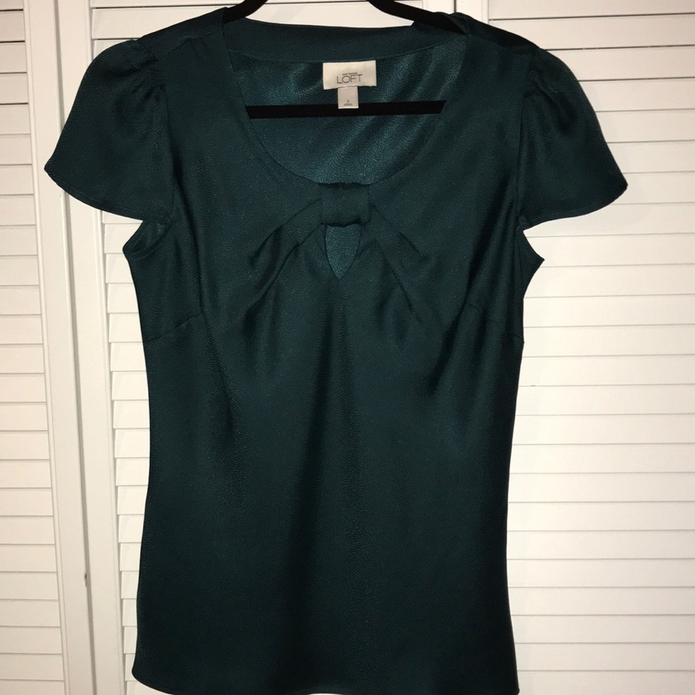Cap-Sleeve Emerald Green Top